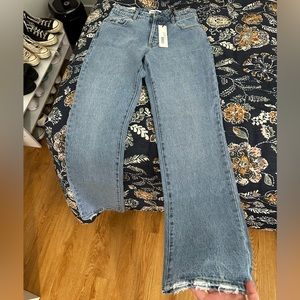 NWT Rollas classic straight high rise jean new with tags